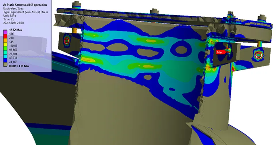 Manhole pressure vessel